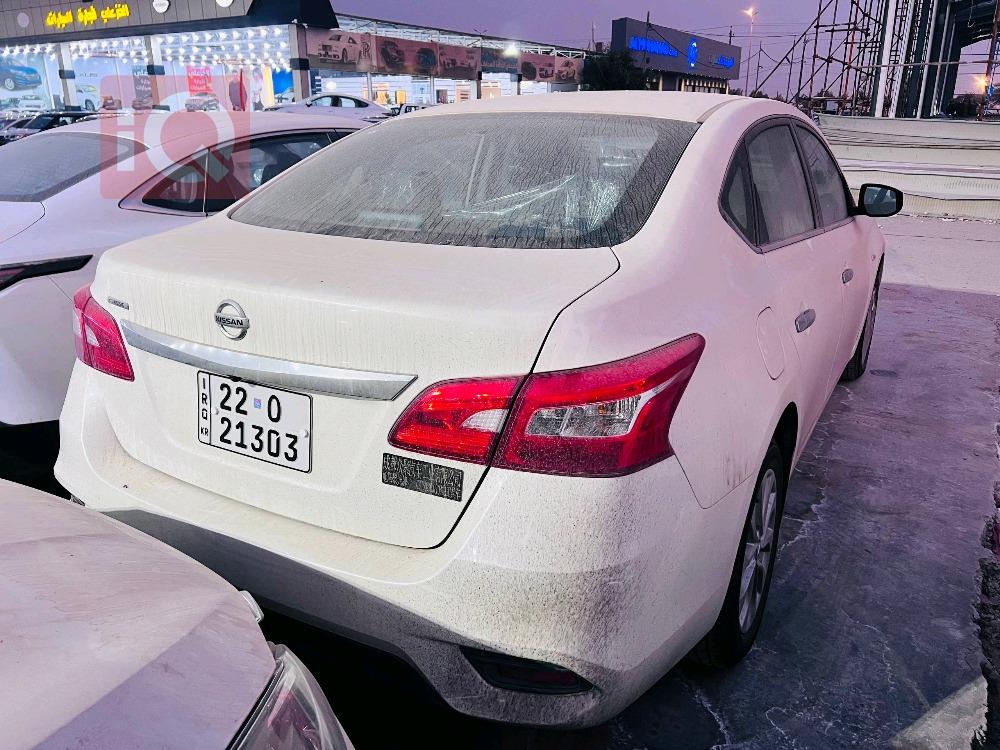 نيسان سنترا